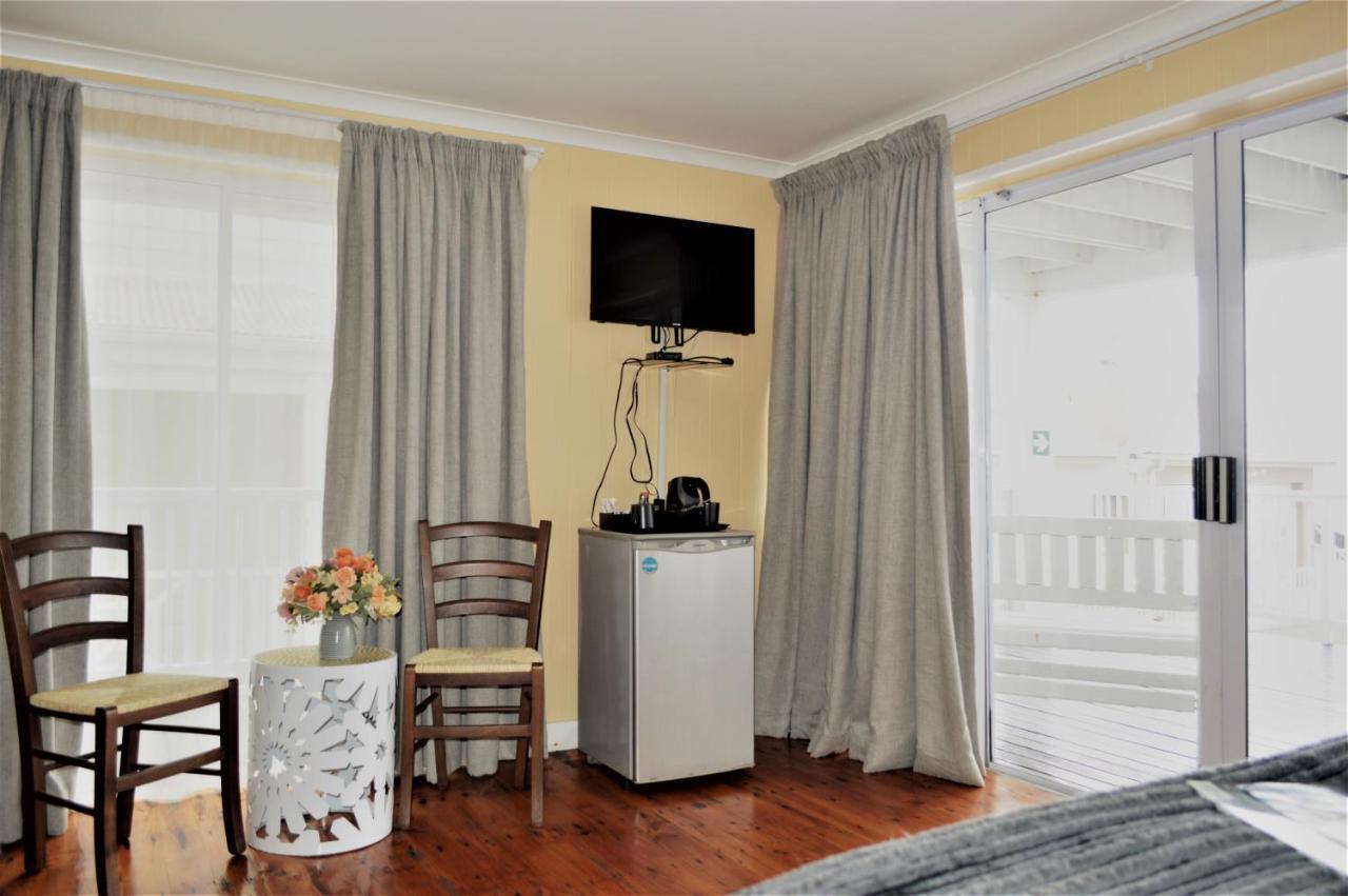מוסל ביי Point Village Guest House מראה חיצוני תמונה